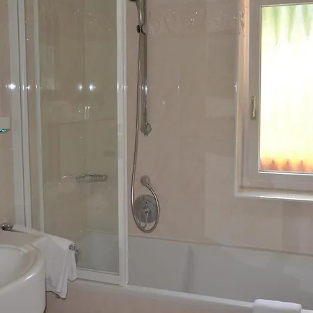 Hotel Scoiattolo Sëlva Kamer foto